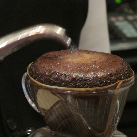 井崎英典さんコーヒー抽出6つのルール 湯の温度や抽出時間の管理